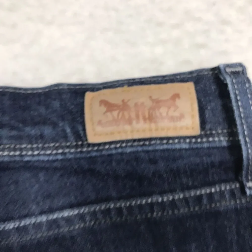 LEVIS 515 Bootcut Jeans Women 36x34 (32/34 tag) Dark Wash Stretch Western Flap